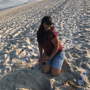 Meet your Posher, Camille